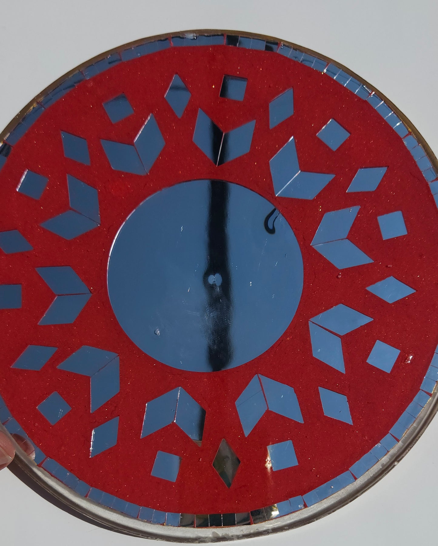 Round Red Mosaic Mirror – Handcrafted Wall or Table Decor with Geometric Design (Copy)