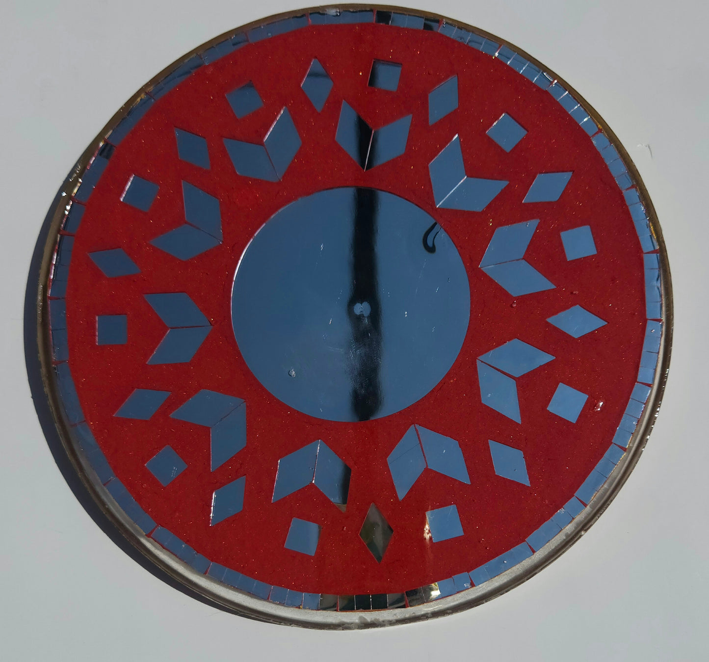 Round Red Mosaic Mirror – Handcrafted Wall or Table Decor with Geometric Design (Copy)