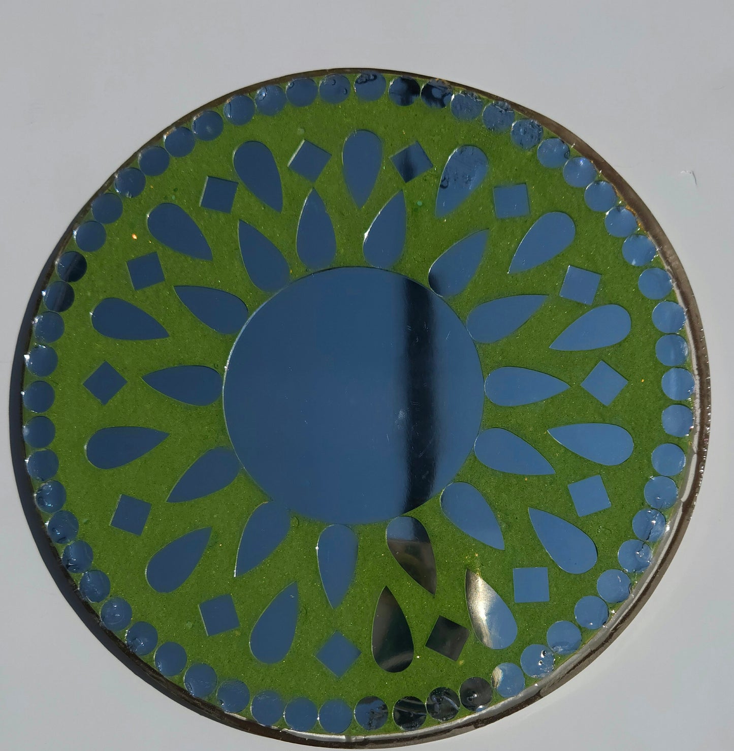 Round Green Mosaic Mirror – Handcrafted Wall or Table Decor with Geometric Design (Copy) (Copy) (Copy) (Copy)