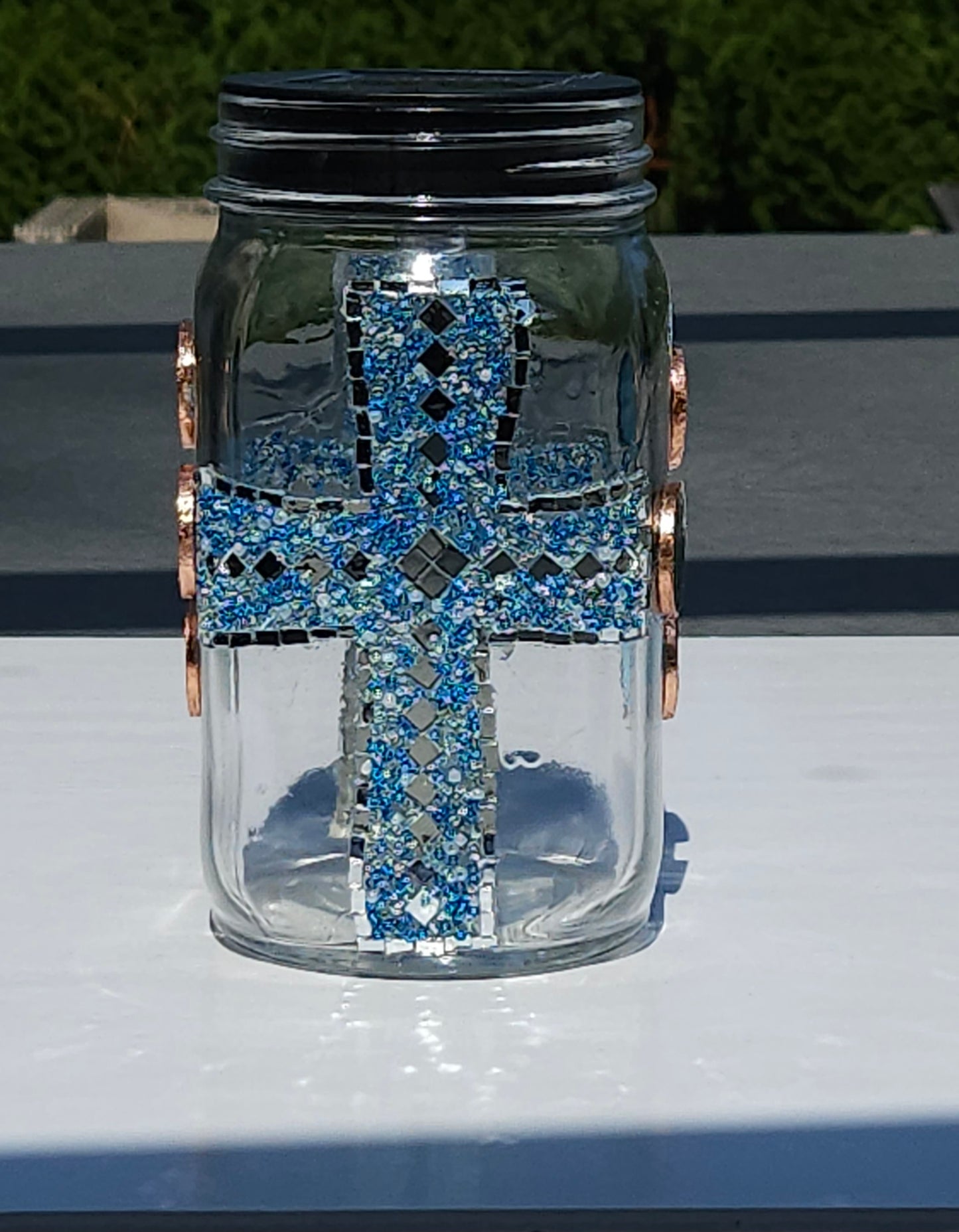 Handmade Mosaic Cross Solar Light Jar – Dark Blue Glass Beads & Copper Accents