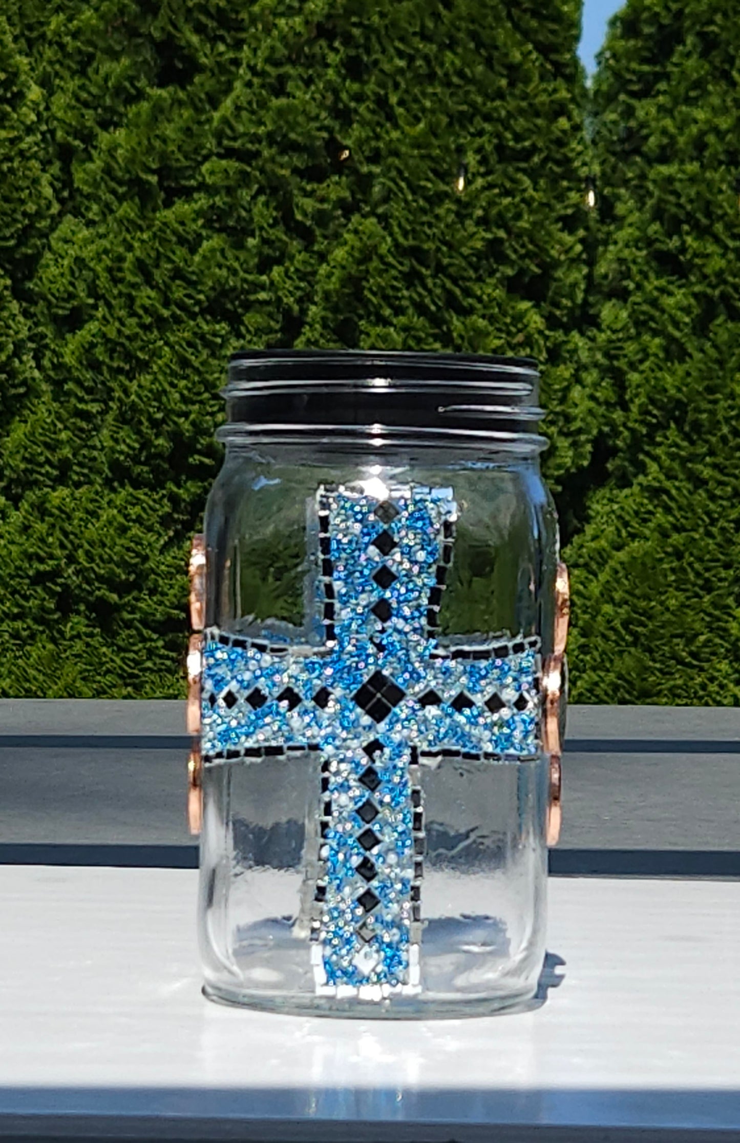 Handmade Mosaic Cross Solar Light Jar – Dark Blue Glass Beads & Copper Accents