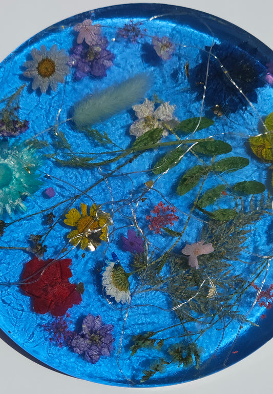 Enchanted Floral Garden Disc – Custom Resin Art with Optional Fairy Lights (8")