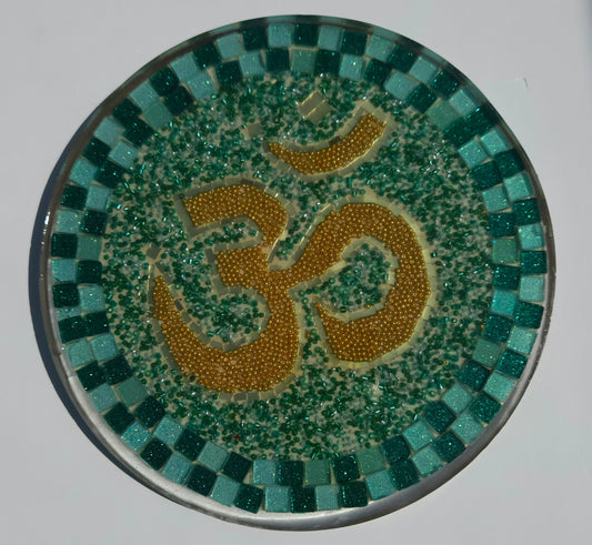 Handcrafted Om 🕉️ Mosaic Wall Art – Resin, Beads & Glass Tile Green Checkered Shimmer