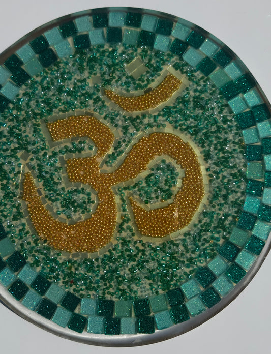 Handcrafted Om 🕉️ Mosaic Wall Art – Resin, Beads & Glass Tile Green Checkered Shimmer